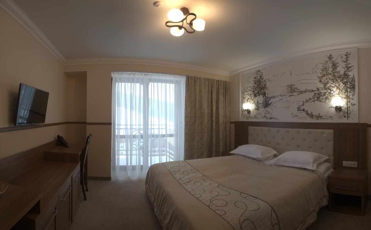 Отель Петрос Буковель